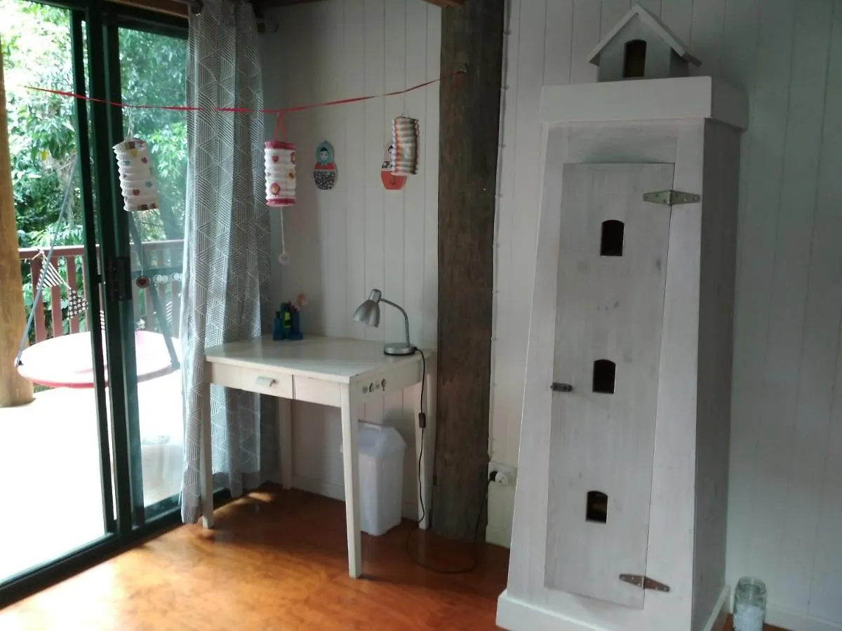 Treetops By The Sea: Your Family Holiday Escape! Villa Mission Beach Holiday home