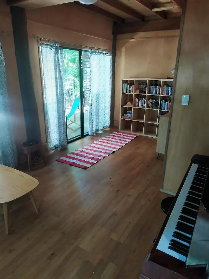 Treetops By The Sea: Your Family Holiday Escape! Villa Mission Beach
